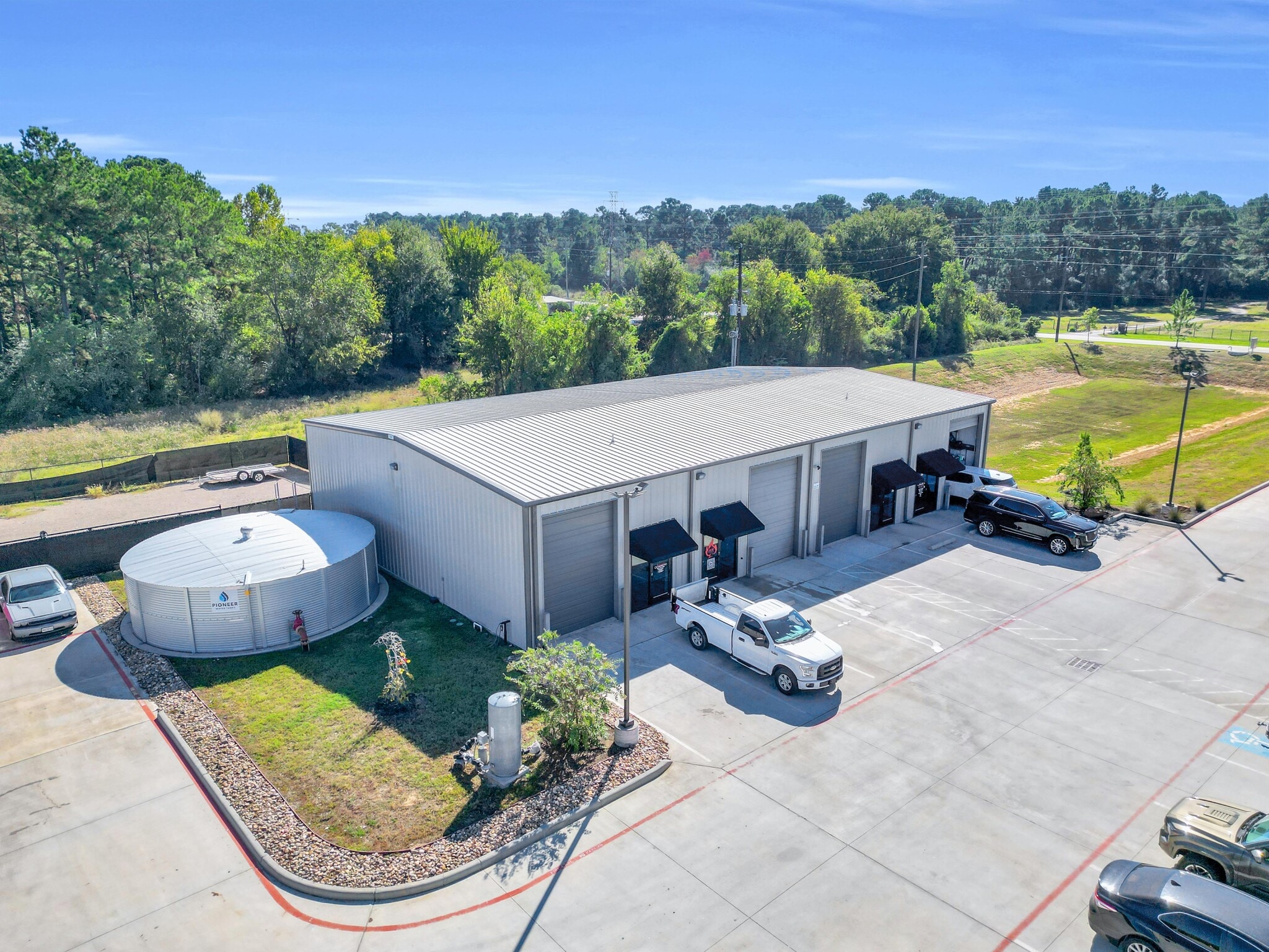 11050 Mahaffey Rd, Tomball, TX for lease Interior Photo- Image 1 of 3