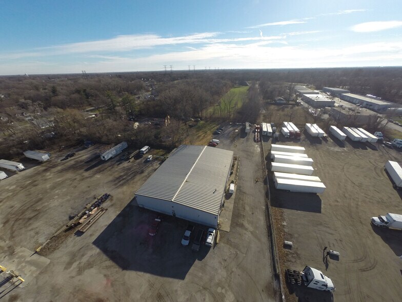17735 Chappel Ave, Lansing, IL for lease - Building Photo - Image 2 of 34