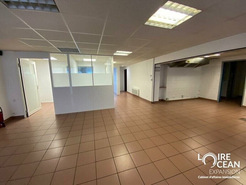 Commerce de détail dans Nantes à louer - Photo intérieure - Image 1 de 10