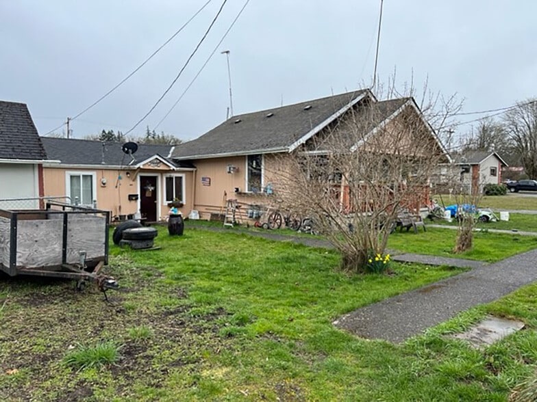 441 North St, Vernonia, OR à vendre - Photo du bâtiment - Image 2 de 6