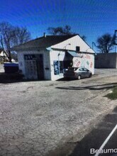 919 Beaumont Ave, Knoxville, TN à louer Photo du bâtiment- Image 2 de 3