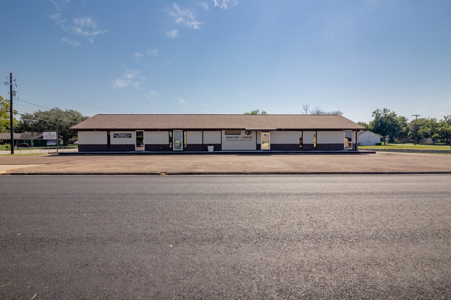 1001 E Airline Rd, Victoria, TX for sale - Building Photo - Image 1 of 26