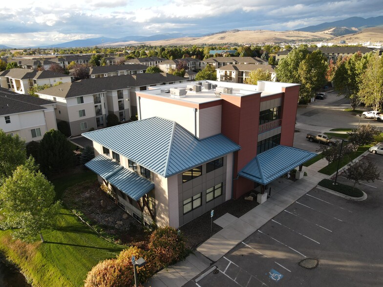 2829 Great Northern Loop, Missoula, MT for lease - Building Photo - Image 1 of 12