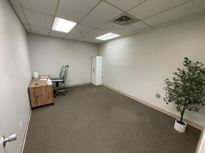3 Neptune Rd, Poughkeepsie, NY for lease Interior Photo- Image 2 of 2