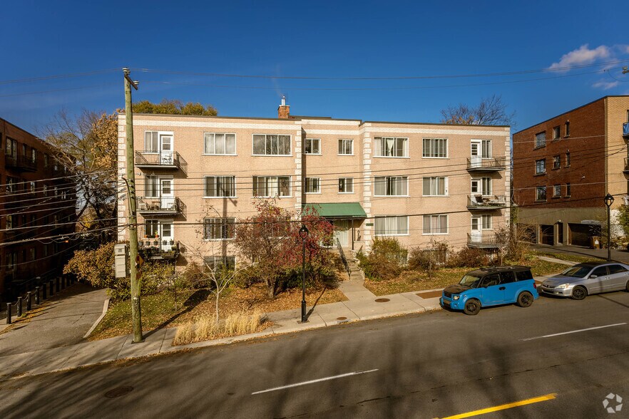 5005 Ch De La Côte-Saint-Luc, Montréal, QC à vendre - Photo principale - Image 1 de 1