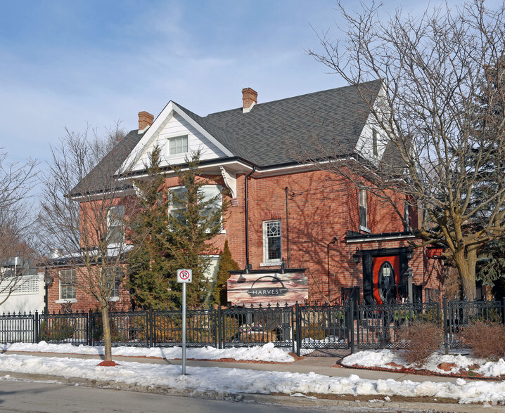 1 Way St, Whitby, ON for sale - Primary Photo - Image 1 of 3