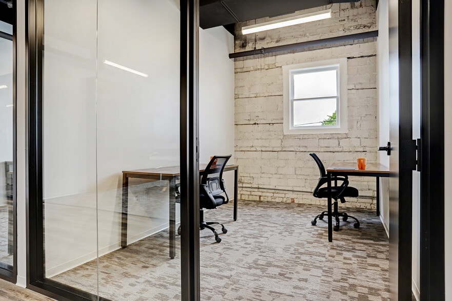 1911 Washington Ave, Houston, TX for lease - Building Photo - Image 3 of 17