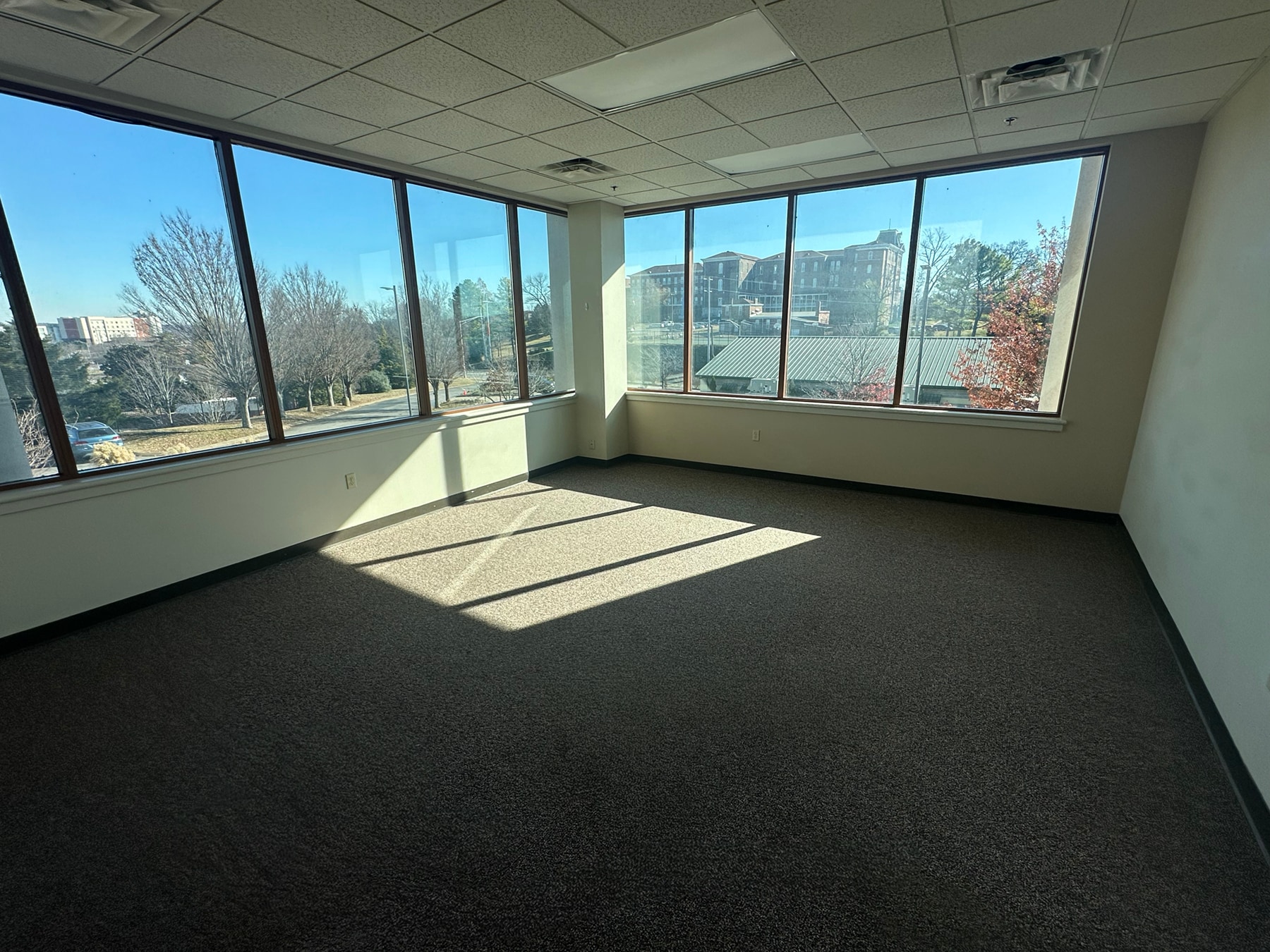 810 Dominican Dr, Nashville, TN for lease Interior Photo- Image 1 of 4