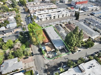 Plus de détails pour Vesper & Hartland Seventeen – Multi-résidentiel à vendre, Van Nuys, CA