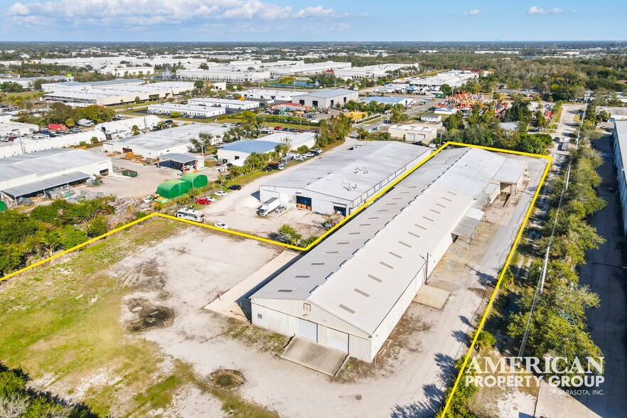 1227-1231 Hardin Ave, Sarasota, FL à vendre - Photo du bâtiment - Image 2 de 16