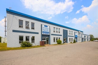 1171-1185 Newmarket St, Ottawa, ON for lease Building Photo- Image 2 of 5