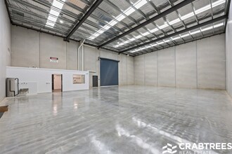 36 Futures Rd, Cranbourne West for lease Interior Photo- Image 1 of 6