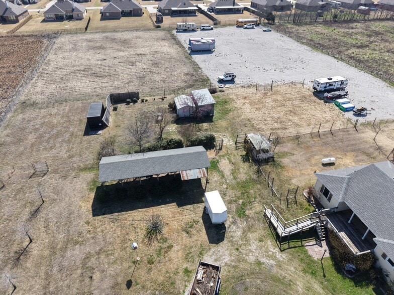 1933 County Road 596, Nevada, TX for lease - Primary Photo - Image 2 of 3
