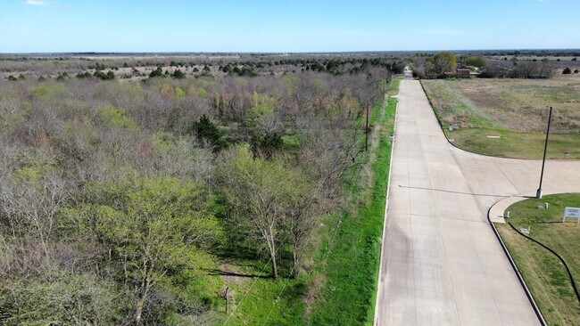 Plus de détails pour 1057 Rudd Rd, Ennis, TX - Terrain à vendre