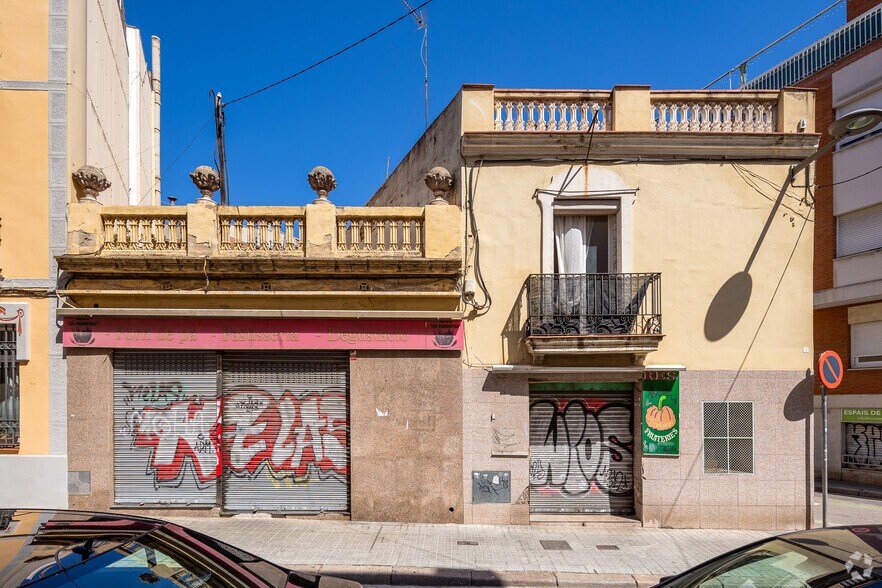 Carrer de la Garrotxa, 21-23, Barcelone, Barcelona à vendre - Photo principale - Image 1 de 2