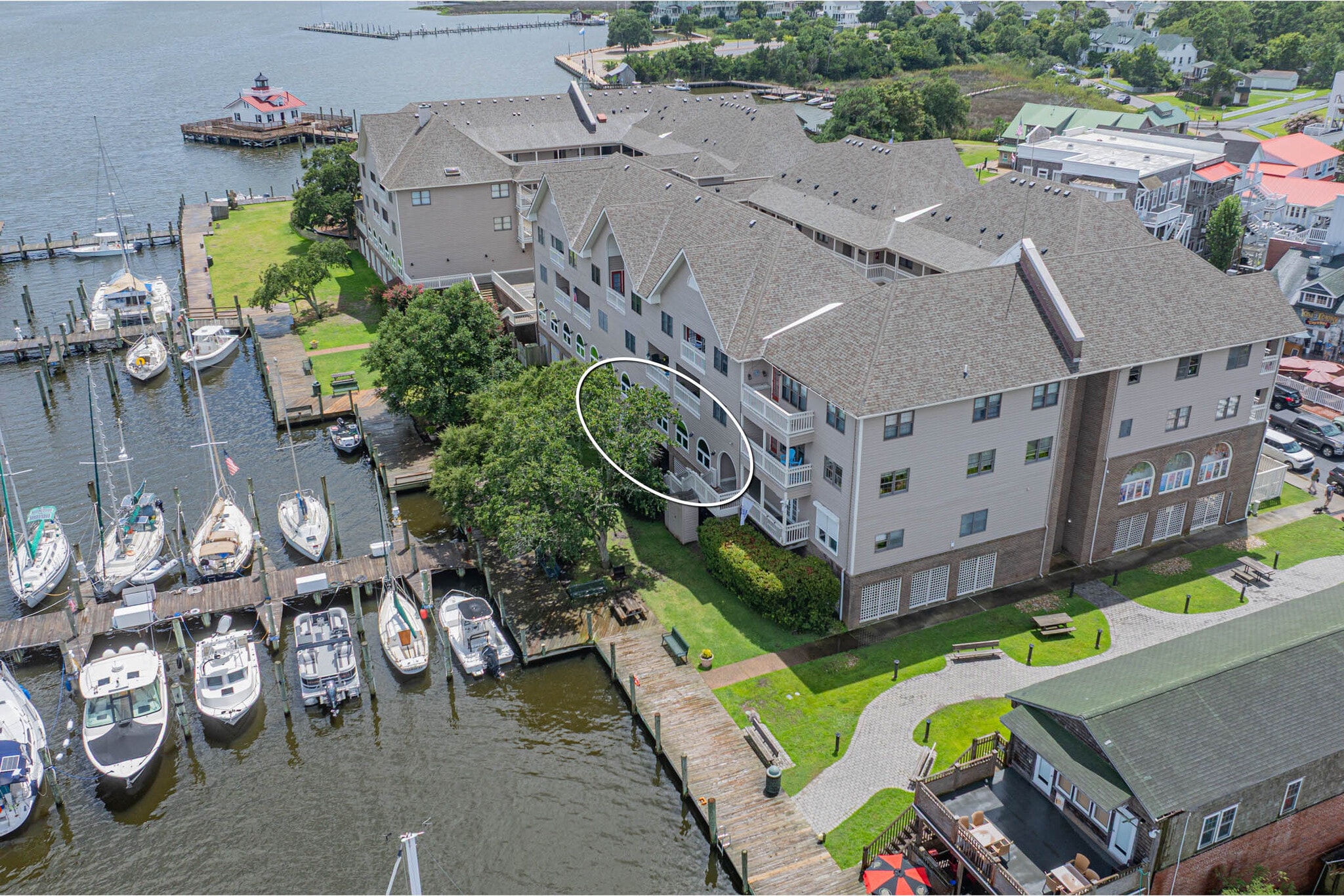 207 Queen Elizabeth Ave, Manteo, NC for sale Building Photo- Image 1 of 34