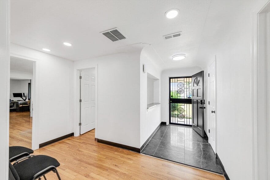 2880 W 92nd Ave, Federal Heights, CO for sale - Building Photo - Image 2 of 44