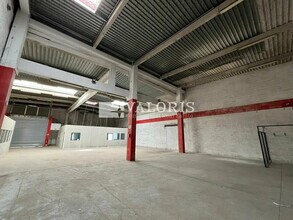 Bureau dans Vitrolles à louer Photo intérieure- Image 1 de 11