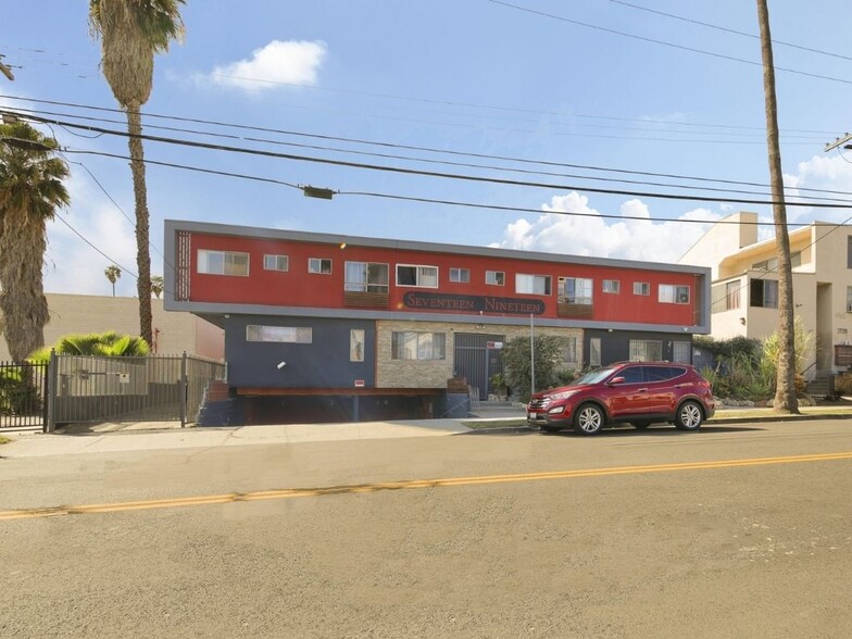 1719 N Wilton Pl, Los Angeles, CA for sale - Building Photo - Image 1 of 19