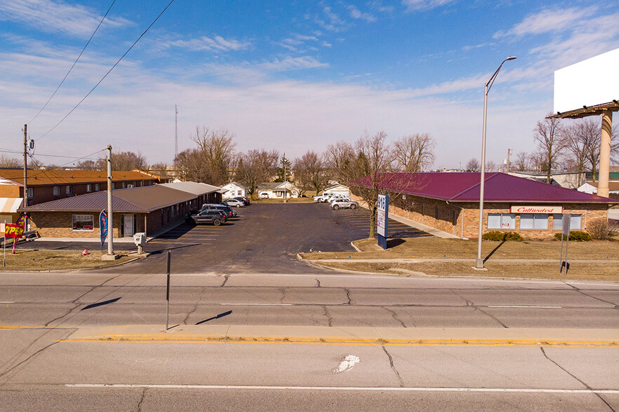 916 W Coliseum Blvd, Fort Wayne, IN à vendre - Photo du bâtiment - Image 1 de 1