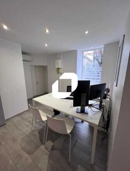 Bureau dans Meaux à vendre - Photo intérieure - Image 2 de 5
