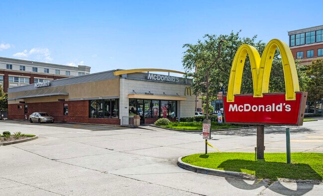 Plus de détails pour 9959 Perkins Rd, Baton Rouge, LA - Commerce de détail à vendre