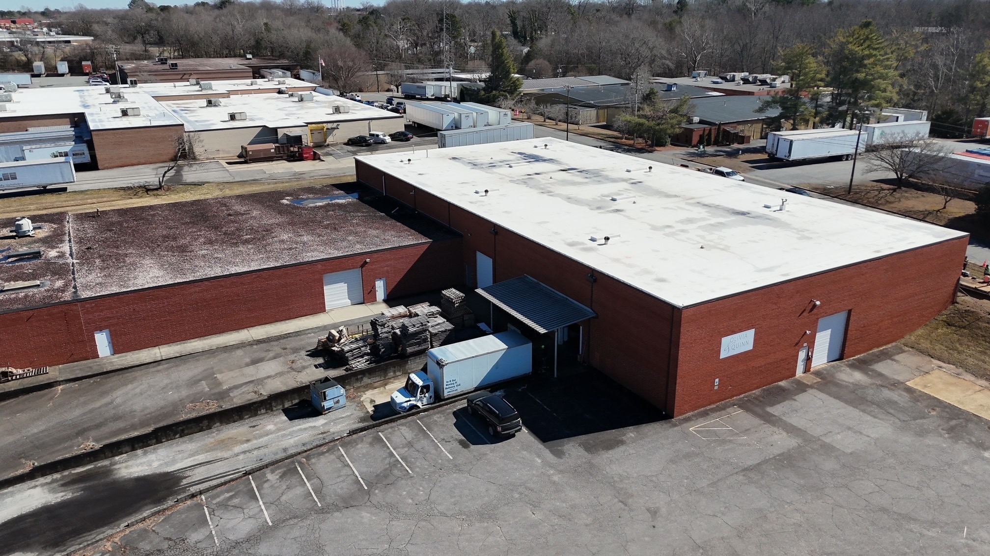 502 W 25th, Newton, NC for lease Primary Photo- Image 1 of 11