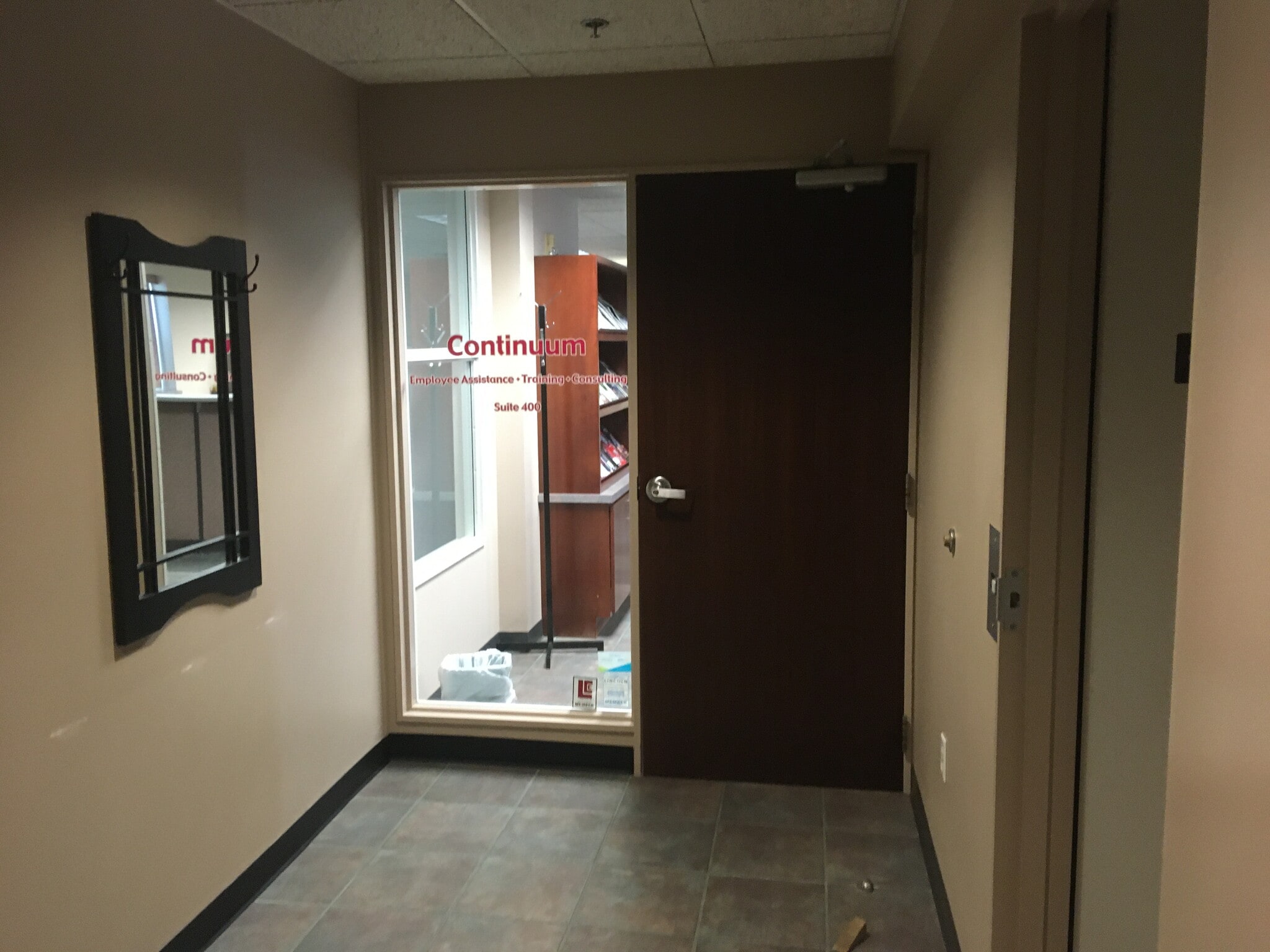 1135-317 S M St, Lincoln, NE for lease Interior Photo- Image 1 of 12