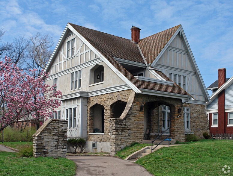 8411 Reading Rd, Reading, OH à vendre - Photo du bâtiment - Image 2 de 6