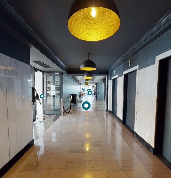 1 N LaSalle St, Chicago, IL à louer - Numérisation 3D de Matterport - Image 2 de 11