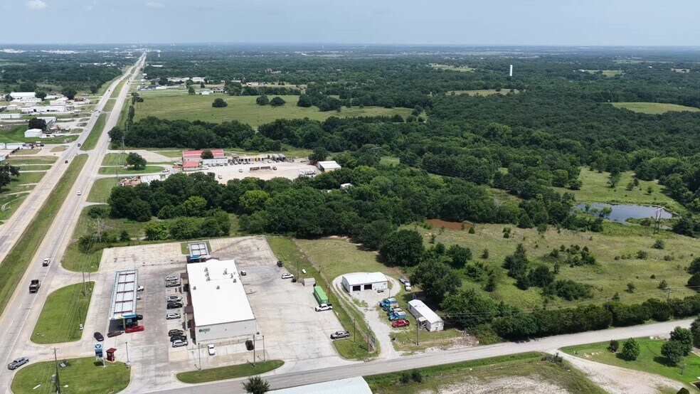 7864 Brock Rd, Ardmore, OK à vendre - Vidéo sur l’inscription commerciale - Image 1 de 16