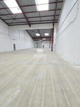 Industrial in Le Mesnil-Amelot for lease Interior Photo- Image 1 of 1