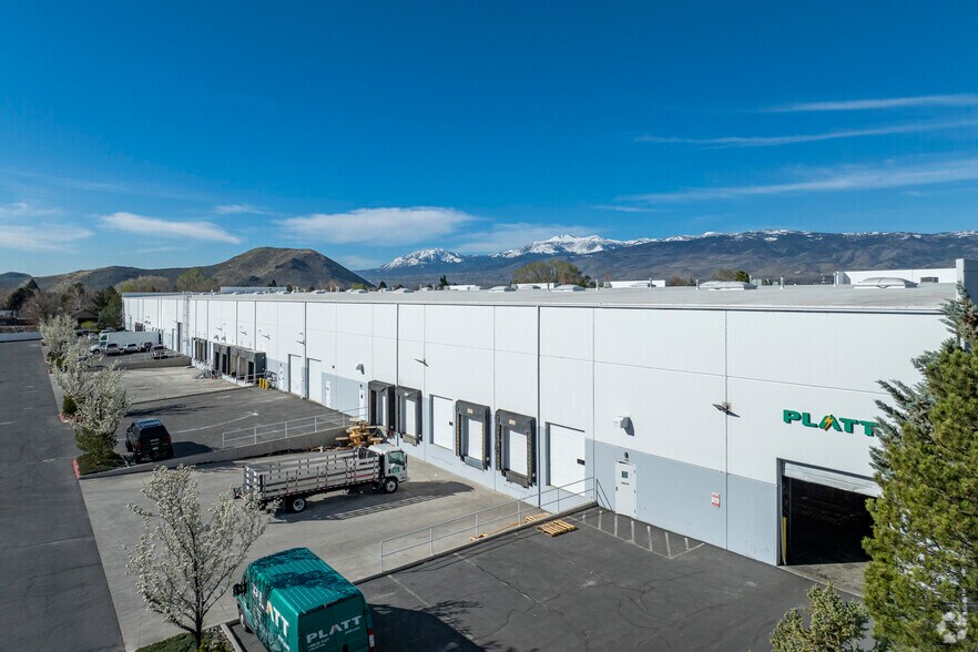 1135 S Rock Blvd, Reno, NV à louer - Photo du bâtiment - Image 3 de 4