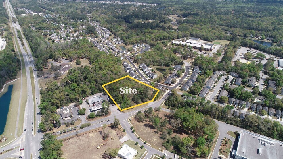 Evan Way, Bluffton, SC à vendre - Photo du bâtiment - Image 3 de 5