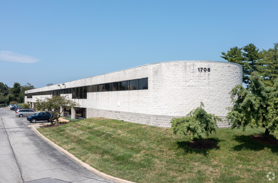 1708 Whitehead Rd, Woodlawn, MD for lease - Building Photo - Image 2 of 9