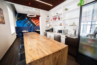 Plus de détails pour 309 E Chapel Hill St, Durham, NC - Bureau à louer