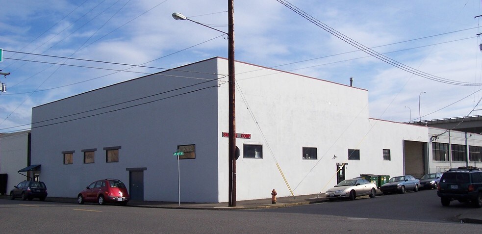 1991 NW Upshur St, Portland, OR à louer - Photo du bâtiment - Image 3 de 5