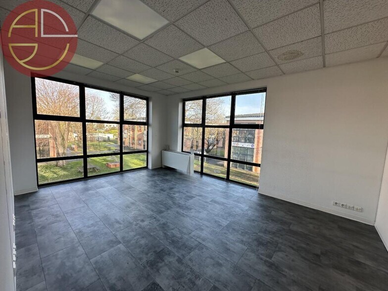 Office in Ramonville-Saint-Agne for lease - Interior Photo - Image 3 of 9