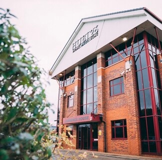 Plus de détails pour Riverside Dr, Cleckheaton - Coworking à louer