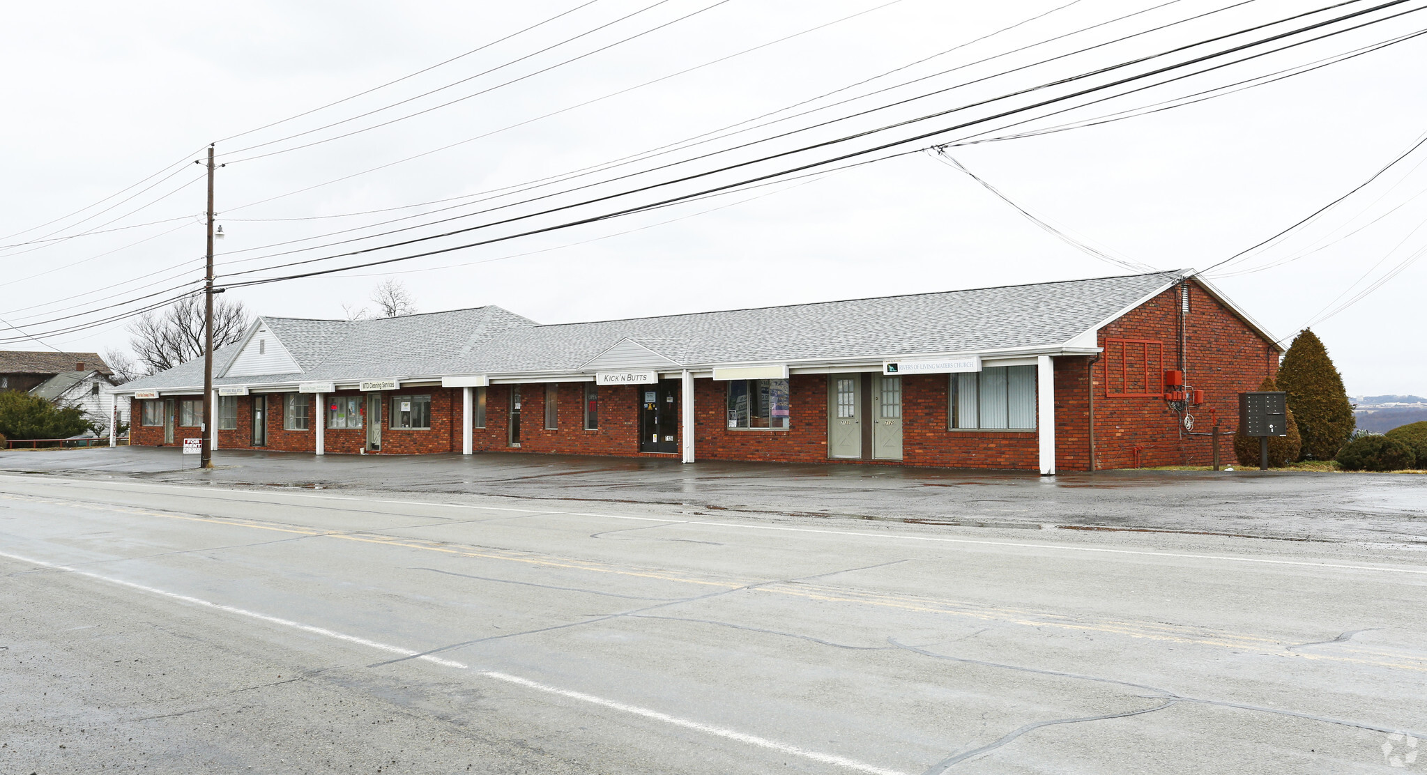 7116-7146 Steubenville Pike, Oakdale, PA for sale Building Photo- Image 1 of 1