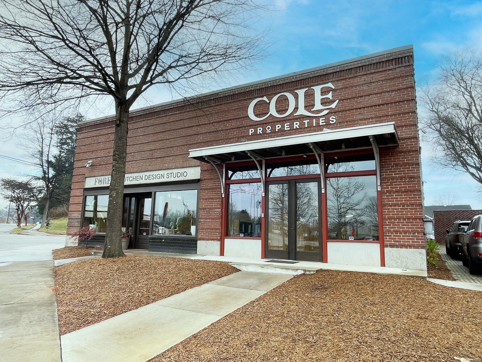 1040 W Washington St, Greenville, SC for lease Primary Photo- Image 1 of 21