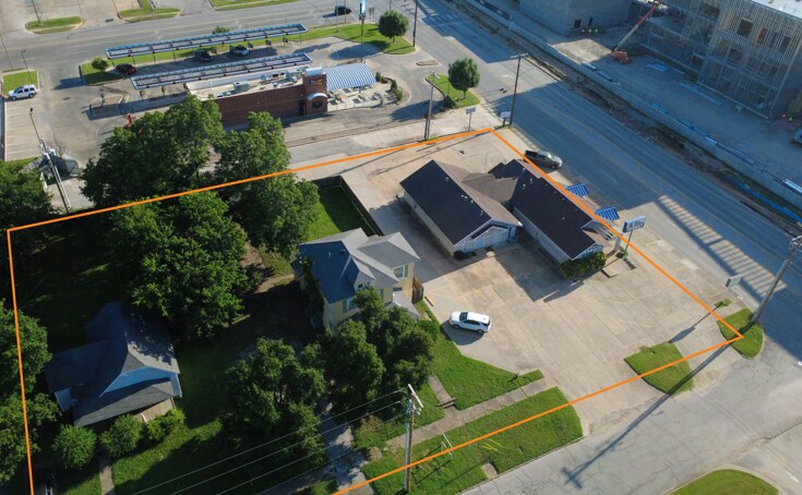 14 S Mission St, Sapulpa, OK à vendre - Photo du bâtiment - Image 2 de 8