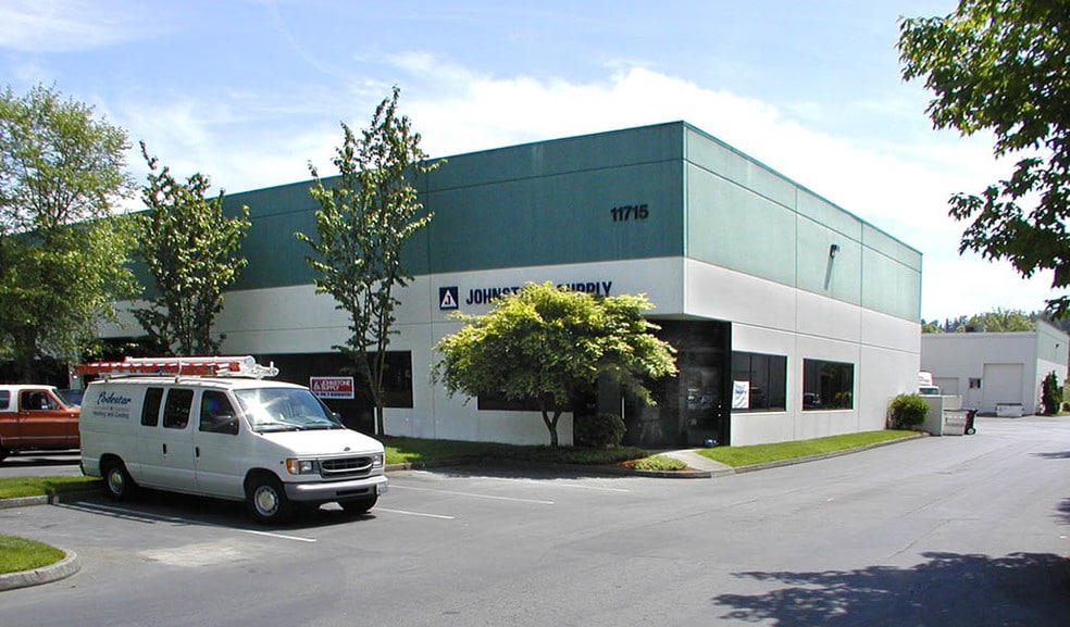 11807 North Creek Pky S, Bothell, WA for lease - Building Photo - Image 3 of 7