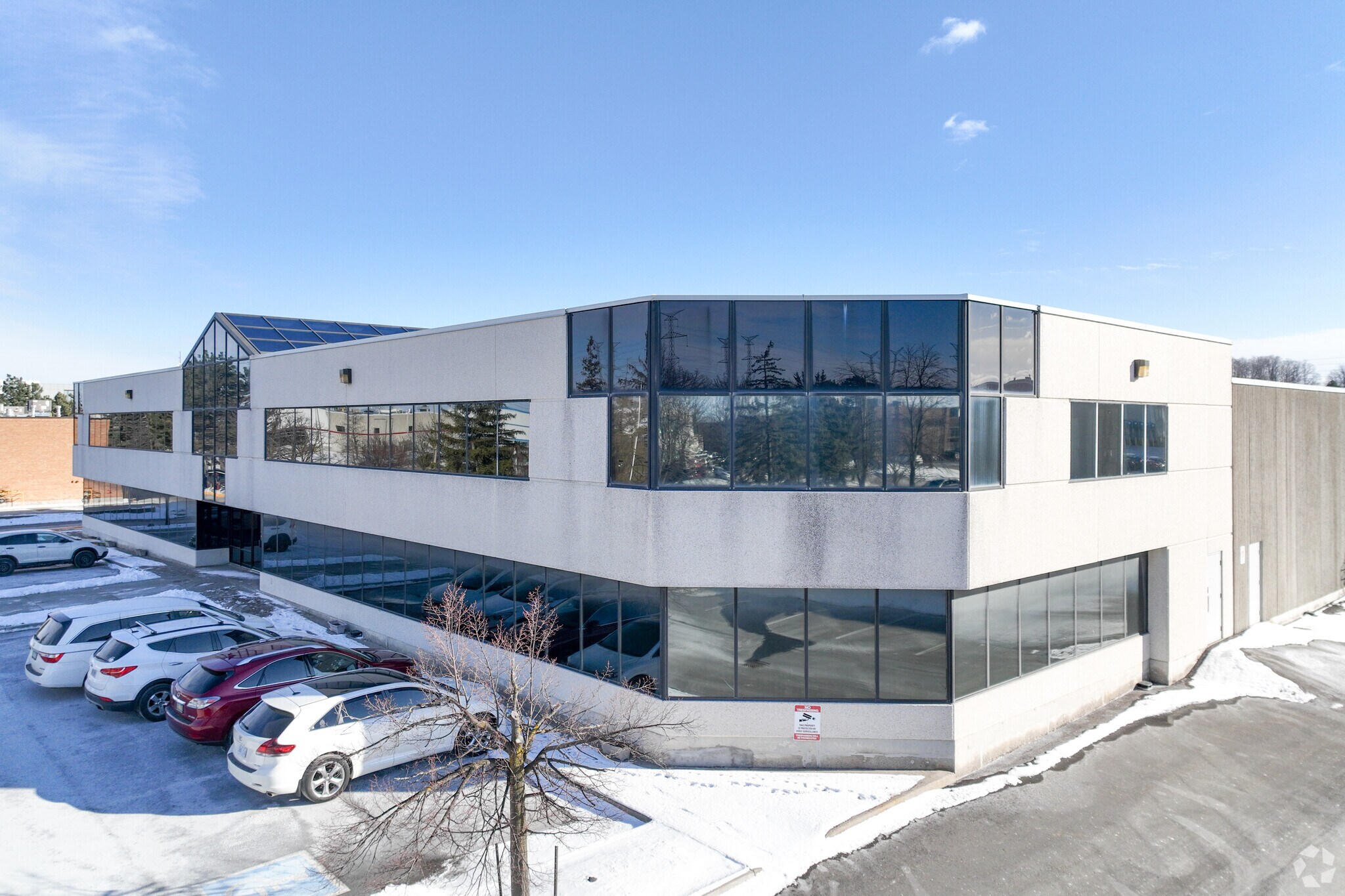 225-226 Royal Crest Crt, Markham, ON à vendre Photo principale- Image 1 de 1