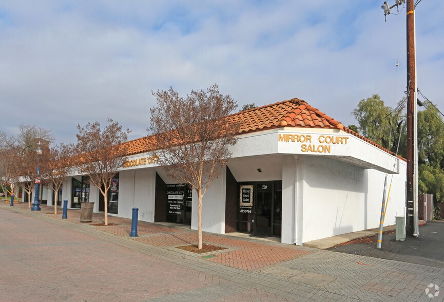 730-780 Madison St, Fairfield, CA à louer - Photo du bâtiment - Image 3 de 3