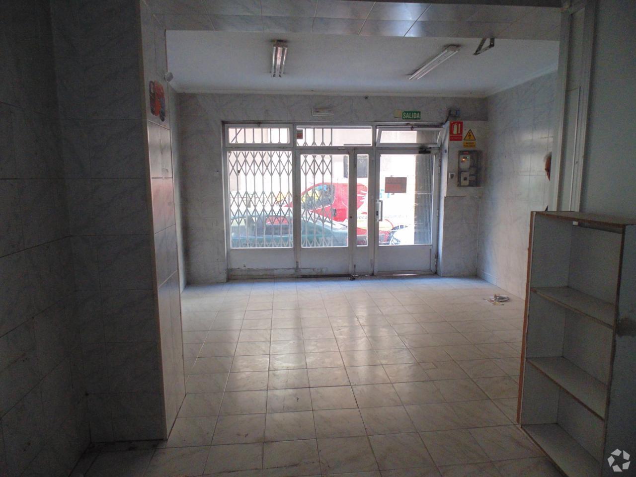 Commerce de détail dans Ávila, Ávila à louer Photo intérieure- Image 1 de 2