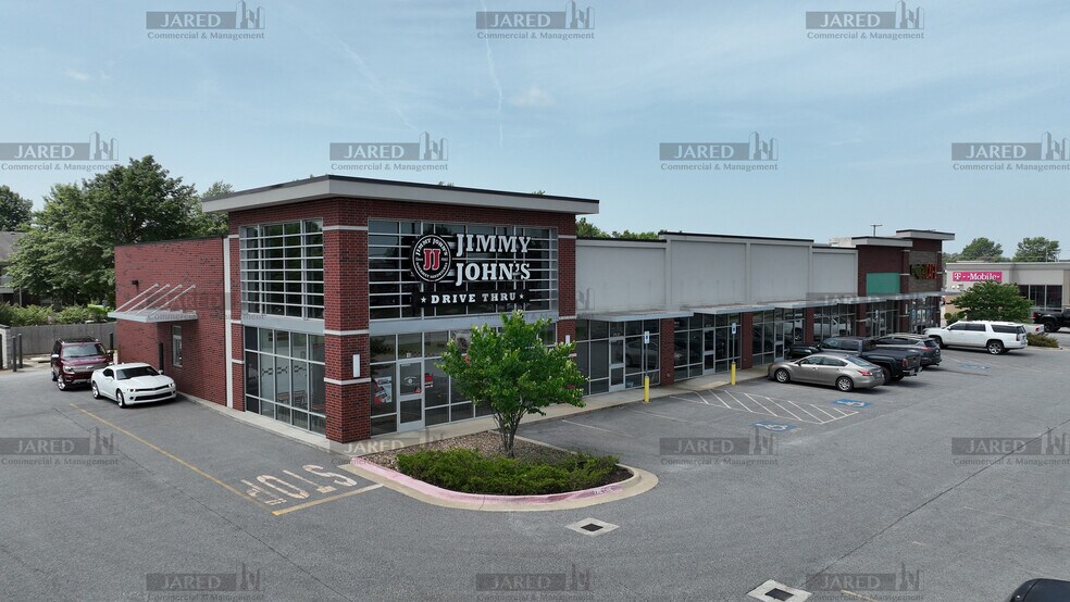 3200 E US-412 Hwy, Siloam Springs, AR à louer - Photo du bâtiment - Image 2 de 20