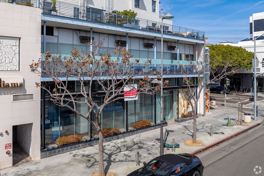 331 Santa Monica Blvd, Santa Monica, CA à louer - Photo du bâtiment - Image 3 de 21