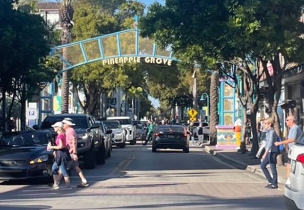 233 NE 2nd Ave, Delray Beach, FL à louer - Photo du bâtiment - Image 3 de 9