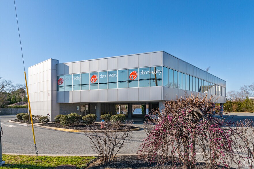 614 N Dupont Hwy, Dover, DE à vendre - Photo du bâtiment - Image 2 de 3